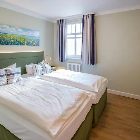 Strandvillen - Mit Meerblick, 1 Schlafzimmer Und Balkon Sv-762